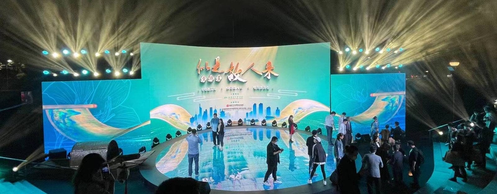 Star Series rental LED display for stage events