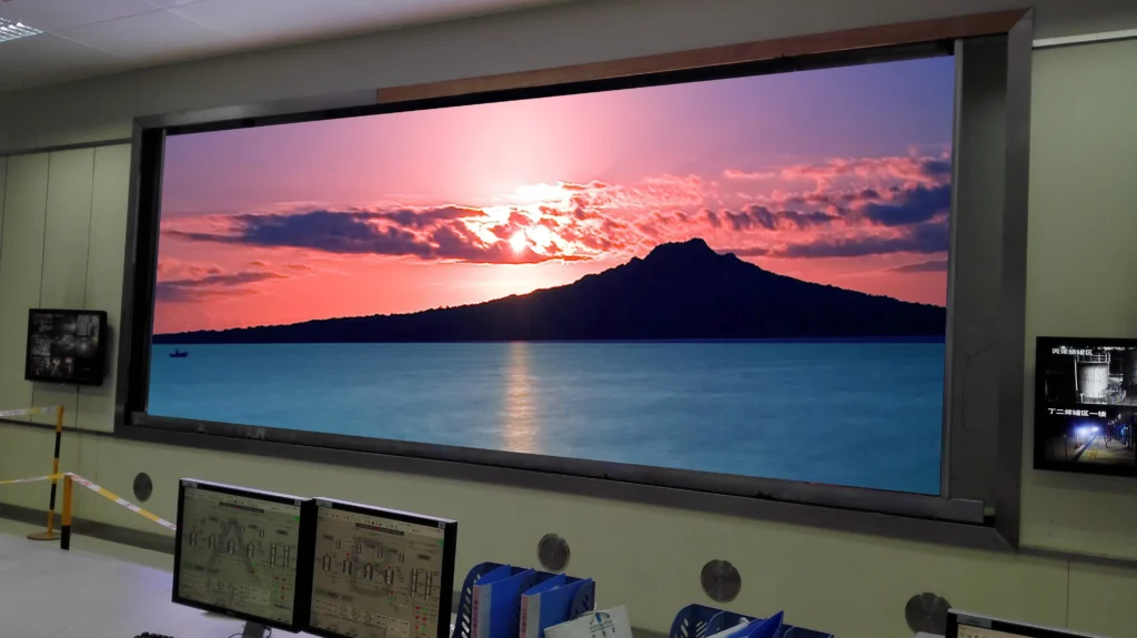 Command center project with high definition fine pitch LED display wall